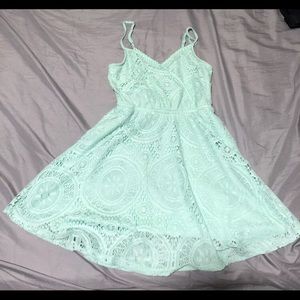 Love and fire mint lace dress